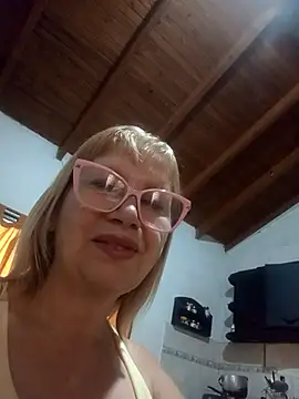 SexyMilf1211 online show from April 2026 07:16:02 PM