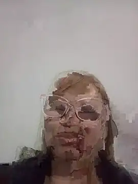 Snapshot of SexyMilf1211 chatting on May 2026 10:53:02 AM SexyMilf1211 online show from May 2026 10:53:02 AM