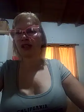 SexyMilf1211 online show from April 2026 01:48:01 PM