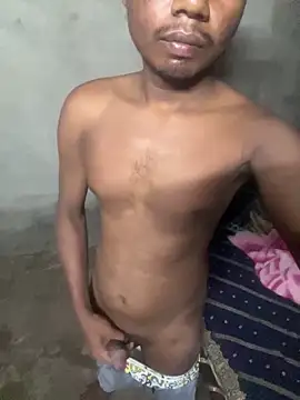 Snapshot of banty05 chatting on November 2025 07:07:01 PM banty05 online show from November 2025 07:07:01 PM