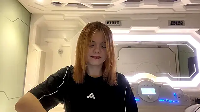 ZealousCulex online show from February 2026 09:44:01 PM