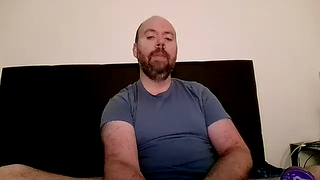Snapshot of sbeast69 chatting on November 2025 03:43:01 AM sbeast69 online show from November 2025 03:43:01 AM