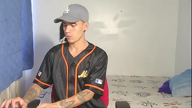 kilyan wow online show from November 2025 03:59:01 PM