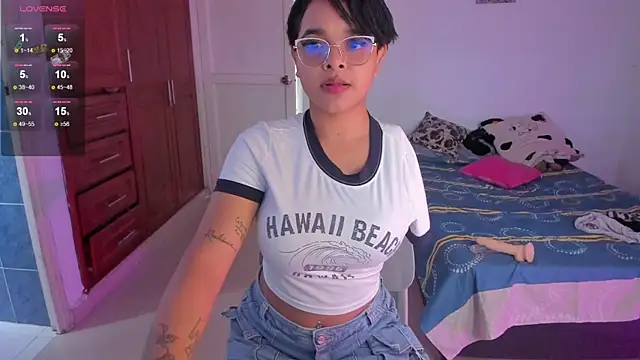 Tatiana-Jaaramillo online show from April 2026 01:23:01 PM
