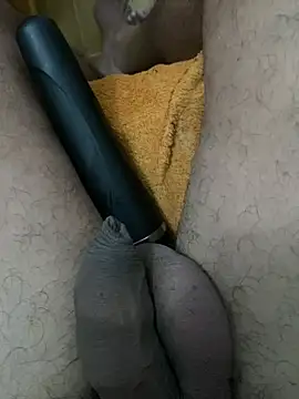 sweetblacky87 online show from April 2026 10:13:01 PM