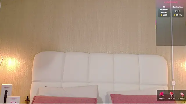 catalinaruiz  online show from April 2026 02:18:02 PM