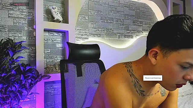 Valentino moretti online show from November 2025 12:38:02 PM