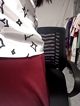 -Bella-a online show from March 2026 03:17:01 AM