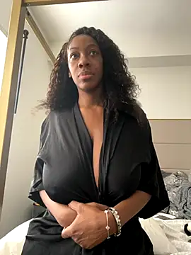 Snapshot of Drekacakez chatting on January 2026 01:38:01 PM Drekacakez online show from January 2026 01:38:01 PM