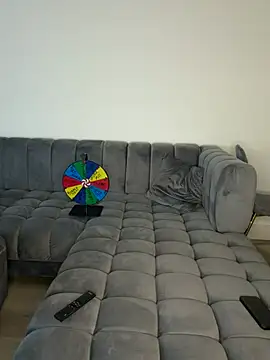 Drekacakez online show from June 2026 01:50:01 PM
