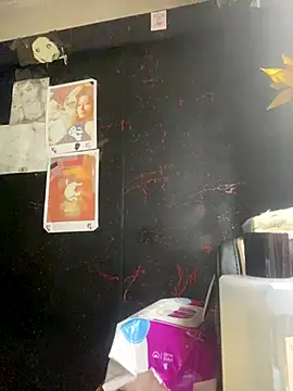 Felinamiau online show from December 2025 04:47:02 AM