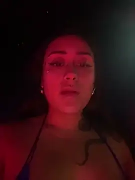 Felinamiau online show from December 2025 07:59:01 PM