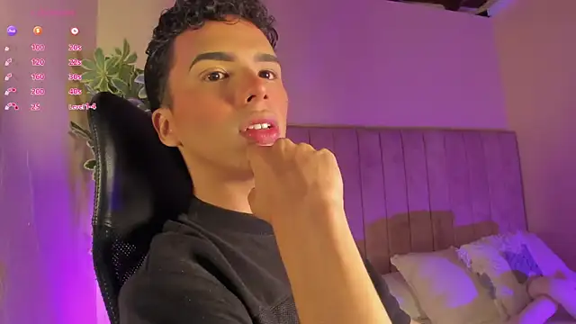 Seab trooy online show from December 2025 04:26:02 AM