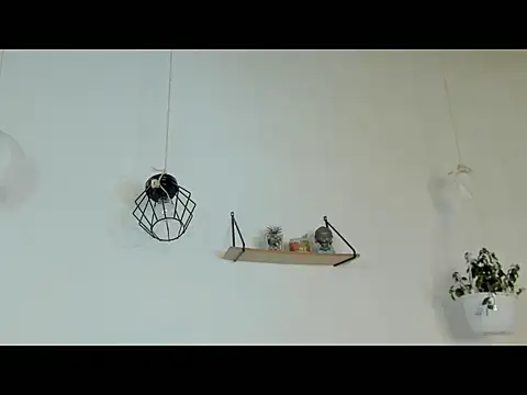 aprille15 online show from March 2026 05:37:01 PM