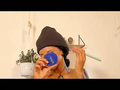 aprille15 online show from March 2026 09:00:01 PM