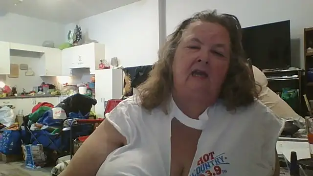 TiguhguhrsRose online show from November 2025 01:39:02 AM