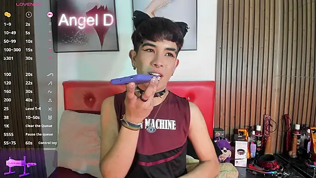 Angeldust19 online show from February 2026 04:12:02 AM