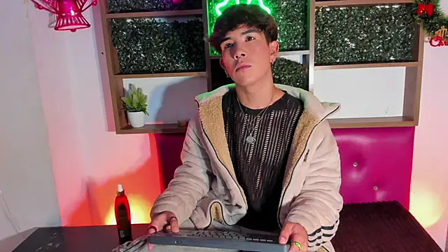 Angeldust19 online show from November 2025 03:29:02 AM