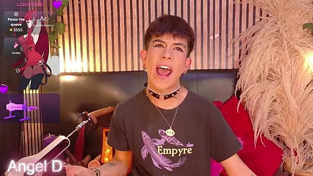 Angeldust19 online show from April 2026 03:13:02 AM