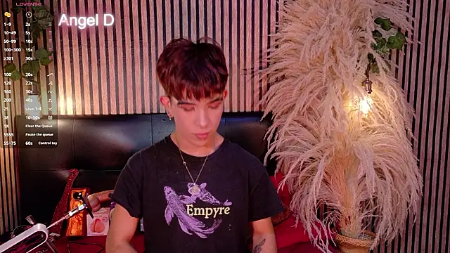 Angeldust19 online show from February 2026 04:03:02 AM