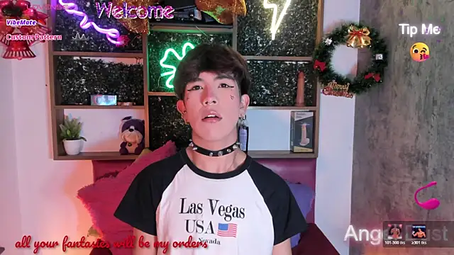 Angeldust19 online show from December 2025 04:04:02 AM