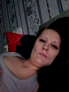 Snapshot of RomiTreats chatting on November 2025 11:58:01 AM RomiTreats online show from November 2025 11:58:01 AM