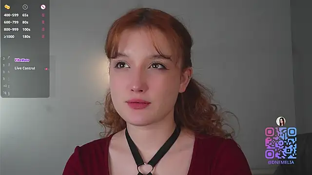 Snapshot of AmelieSeductress chatting on December 2025 01:17:02 PM AmelieSeductress online show from December 2025 01:17:02 PM