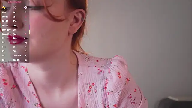 Snapshot of AmelieSeductress chatting on November 2025 03:11:01 PM AmelieSeductress online show from November 2025 03:11:01 PM