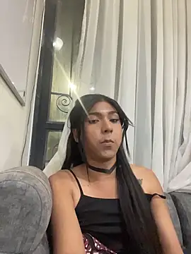 Hopemoretti online show from November 2025 03:51:01 AM