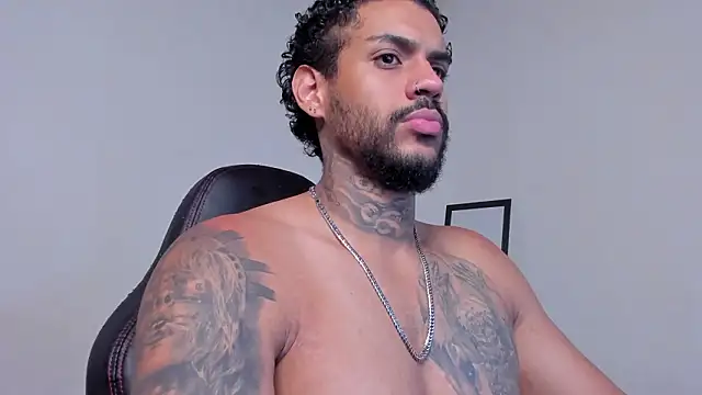 LuigiVitale 1 online show from March 2026 01:22:01 AM