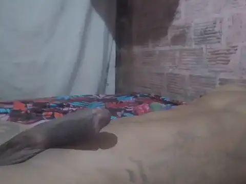 Snapshot of morenoosafado18cm chatting on November 2025 10:54:02 PM morenoosafado18cm online show from November 2025 10:54:02 PM