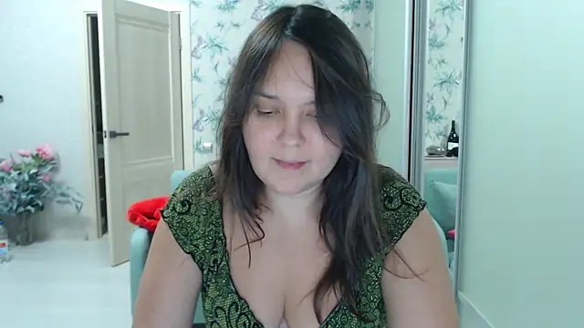 Snapshot of cappuchinno chatting on December 2025 05:51:01 PM cappuchinno online show from December 2025 05:51:01 PM