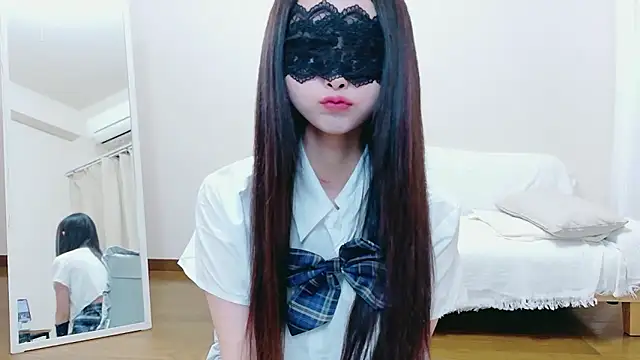 Snapshot of Melua_072_lv chatting on December 2025 10:49:02 AM Melua 072 lv online show from December 2025 10:49:02 AM