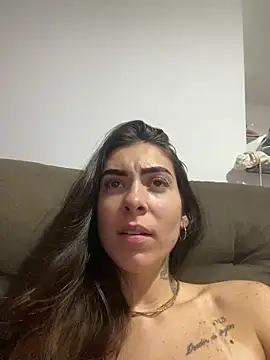 fer-nanda online show from February 2026 01:28:01 AM