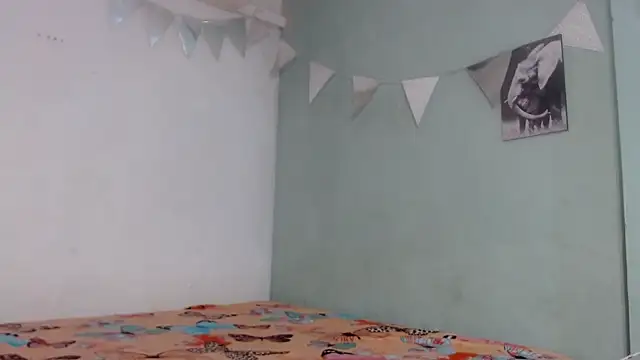 emma stone54 online show from December 2025 07:48:01 PM