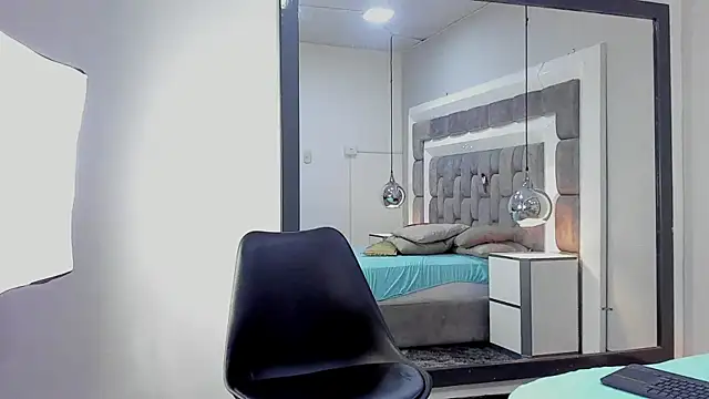 Ethan Greys online show from November 2025 04:13:01 AM