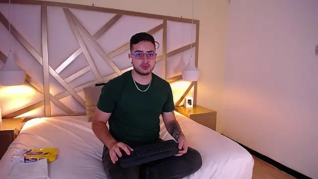 Ethan Greys online show from January 2026 12:58:02 AM