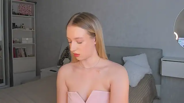 Snapshot of elldiana chatting on March 2026 05:25:02 AM elldiana online show from March 2026 05:25:02 AM