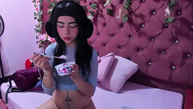  Ivy Luna online show from March 2026 06:07:02 PM