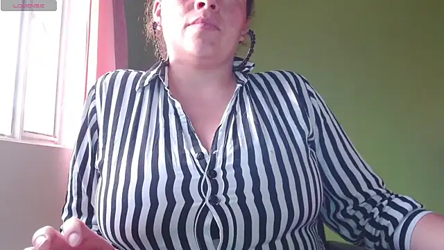 Rouse hot  online show from May 2026 10:27:01 PM