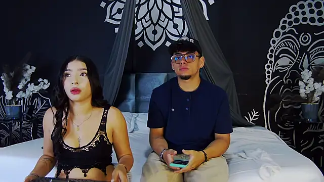 Kamie SebasDolce online show from April 2026 12:29:01 PM