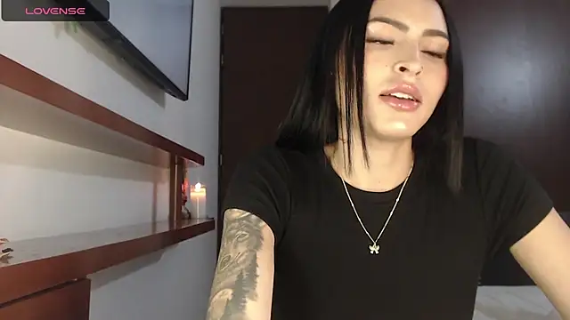 Linda  fiore online show from March 2026 03:25:02 AM