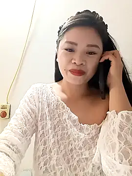 sara-xx online show from April 2026 02:37:02 AM