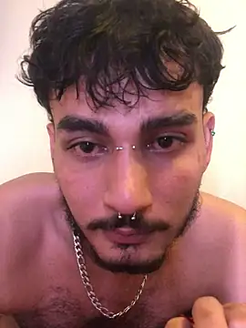 Snapshot of Brunicci chatting on December 2025 09:08:01 AM Brunicci online show from December 2025 09:08:01 AM