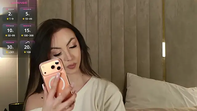 Snapshot of RileyHeaven chatting on February 2026 12:00:01 AM RileyHeaven online show from February 2026 12:00:01 AM