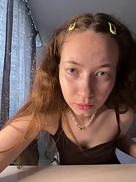 Holy Poly online show from March 2026 05:29:01 AM