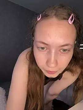 Holy Poly online show from February 2026 06:26:01 AM