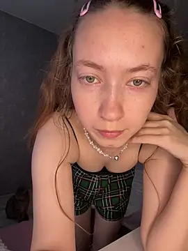 Holy Poly online show from February 2026 07:40:02 AM