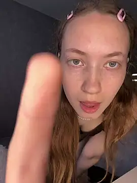 Holy Poly online show from February 2026 06:19:02 AM