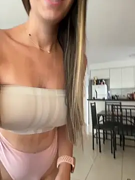 BelleRune online show from December 2025 09:20:02 AM